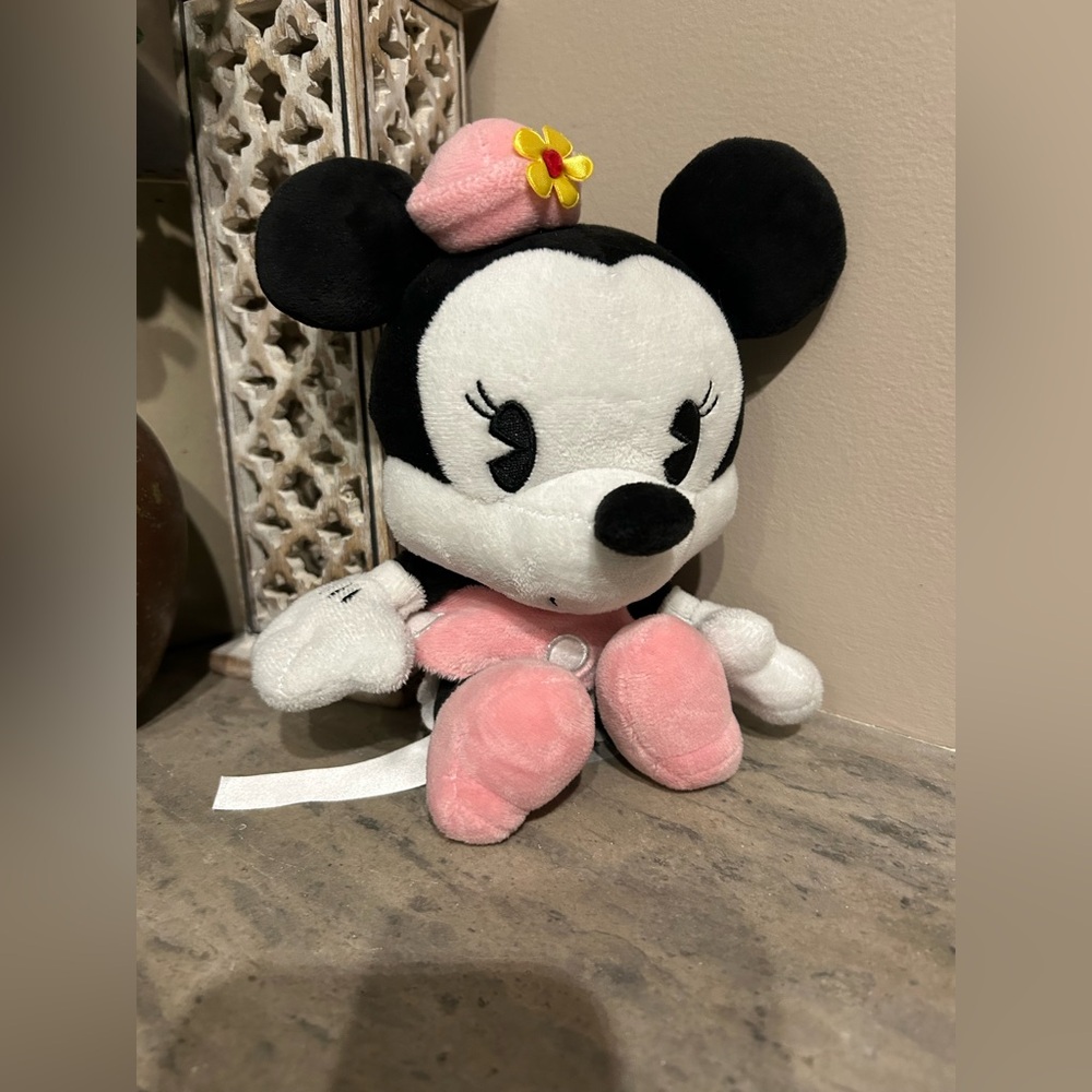 Disney Parks Minnie Mouse big head plush stuffed stuffy